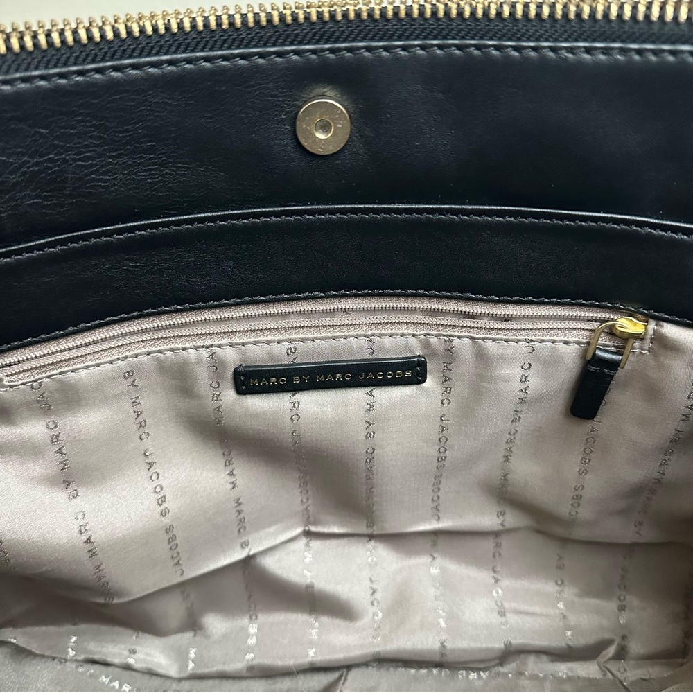 Marc By Marc Jacobs Tote Bag - Picture 10 of 16